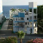 לינה וארוחת בוקר Odessa