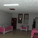 B&B Odessa 아브살라르
